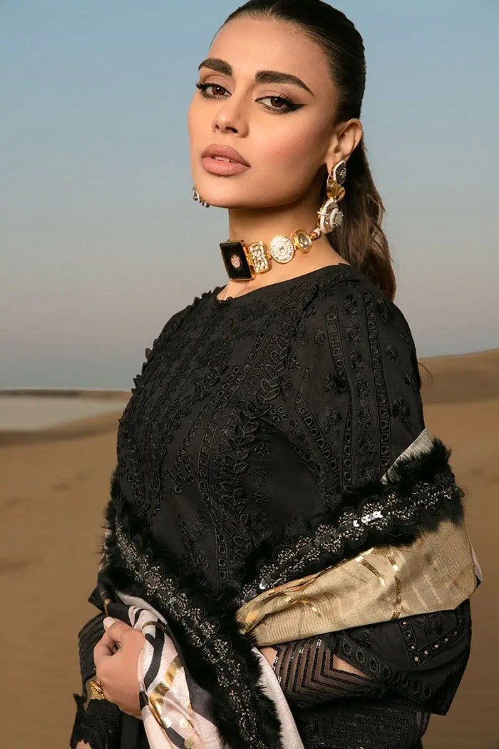 Rangrasiya Chikankari Cotton Silk Suit